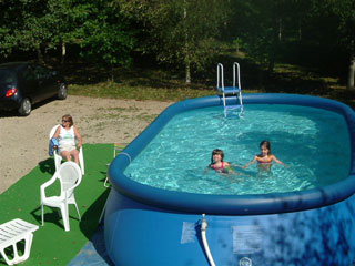 Summer_pool.JPG